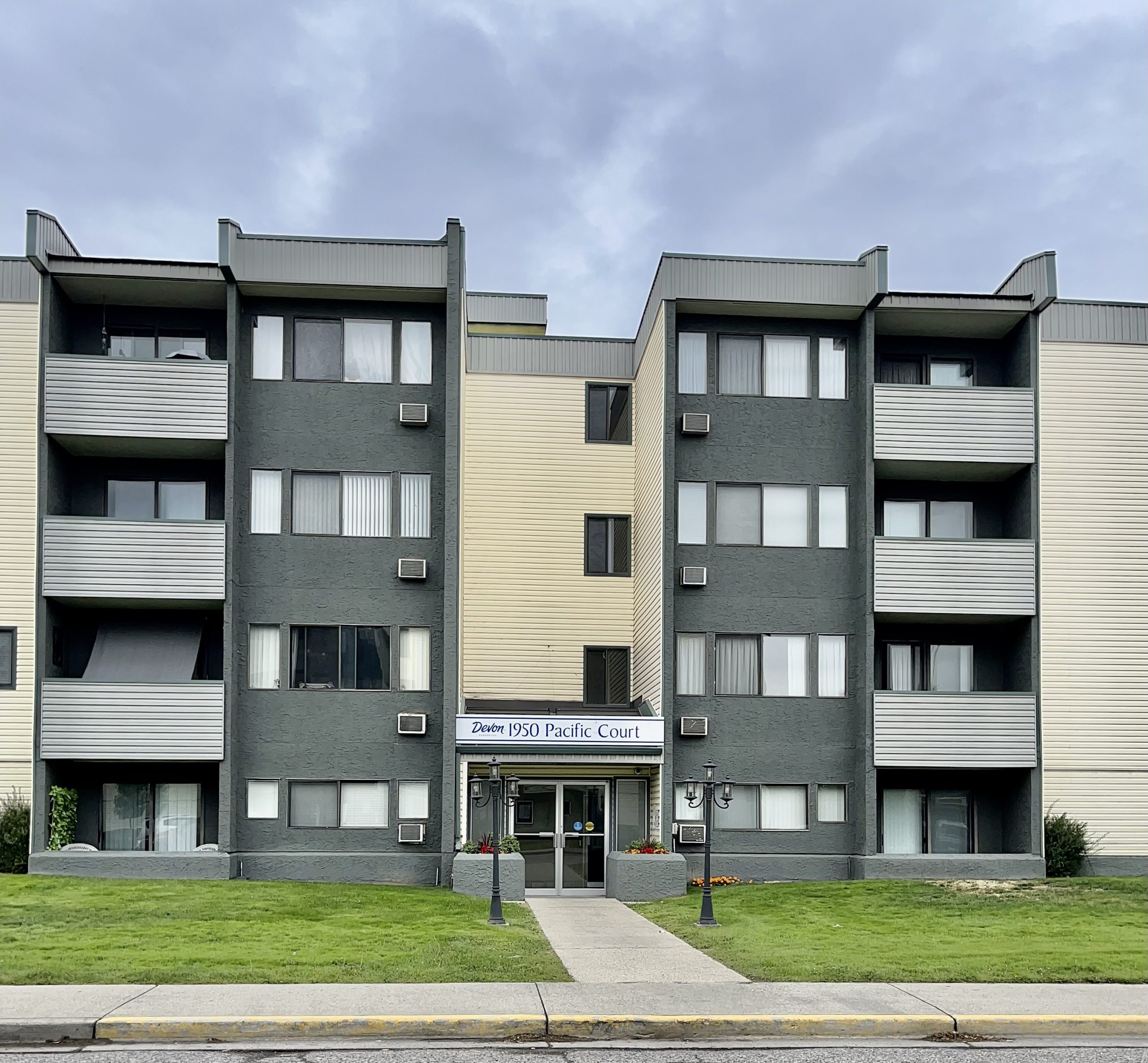 Building Image